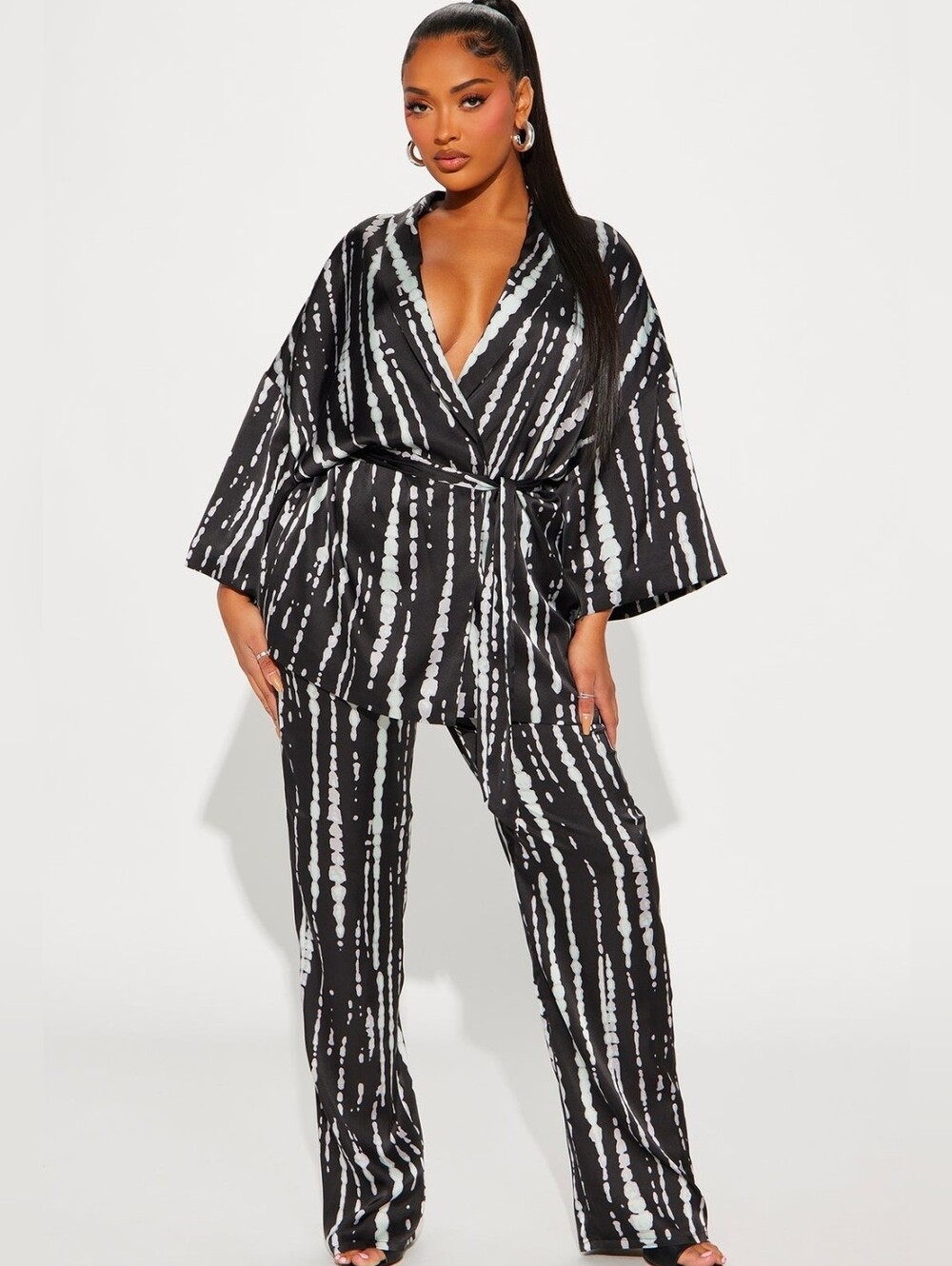 Jamie Satin Pant And Jacket Fashion Nova Set NWT
